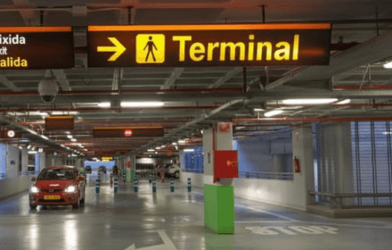 חניון שדה תעופה